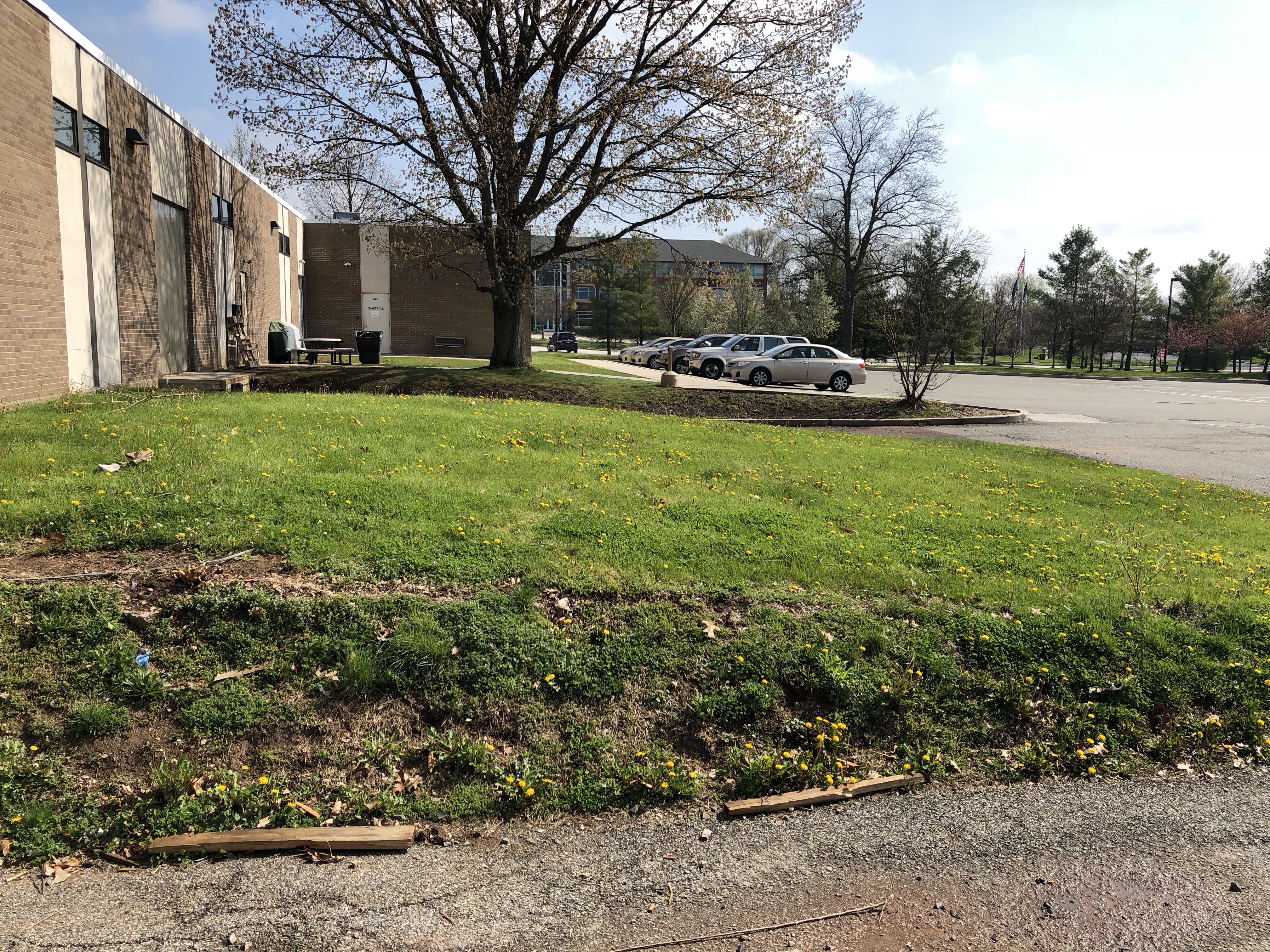 The large outdoor deck will be built here!