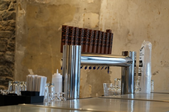 bar taps Medium