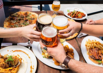 Craft Beer Craze: How Dorm Room Tastemakers Are Shaping the Industry