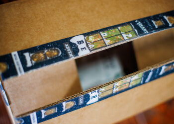 Levante Brewing Launches “I Heart the Holidays” 24 Days of Beer Advent Variety Case