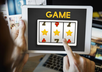 “Crash” Games vs. Traditional Slots: The Generational Shift