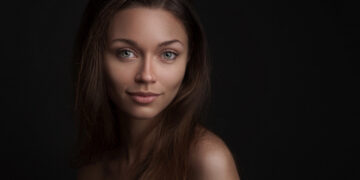 Natural Skin Retouching for Mature Portraits and Brewery Professional Photos